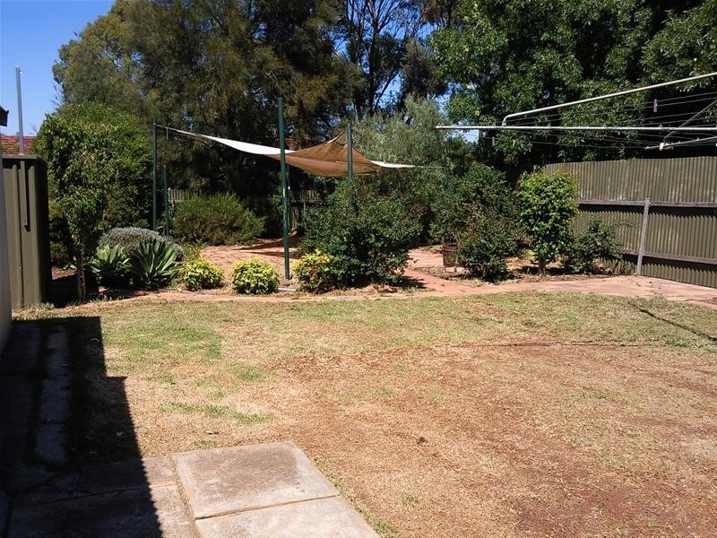 18 Bendle Street, Elizabeth Park SA 5113