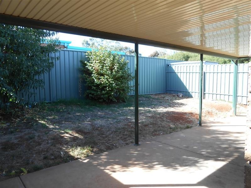 24 Lynton Court, Blakeview SA 5114