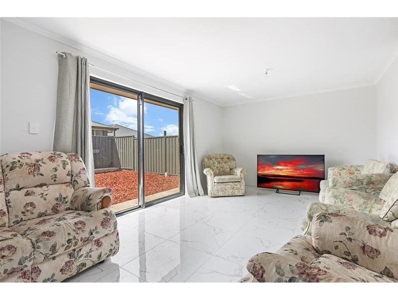 35 Clare  Mews, Munno Para West SA 5115