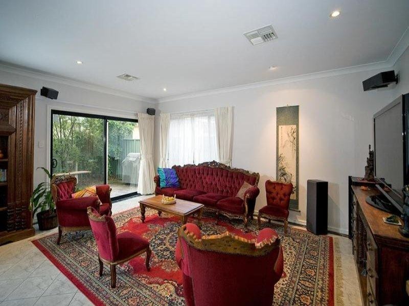 3 Mallard Crescent, Mawson Lakes SA 5095