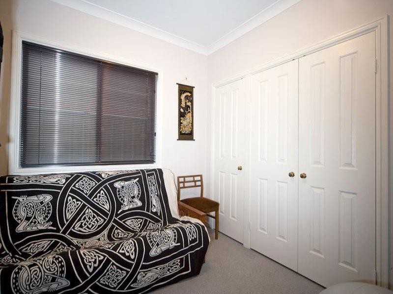 3 Mallard Crescent, Mawson Lakes SA 5095