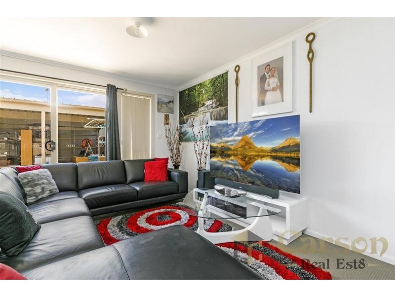 33 West Parkway, Andrews Farm SA 5114