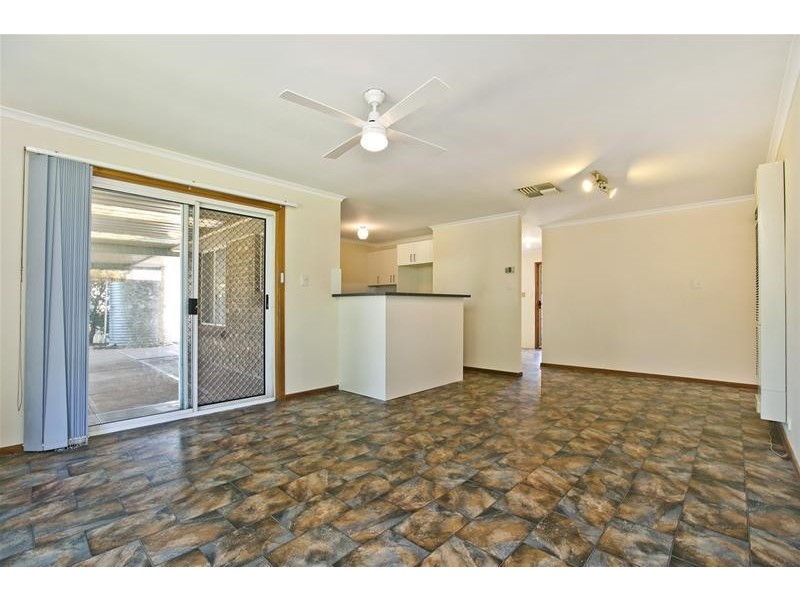 8 Laburnum Gardens, Blakeview SA 5114