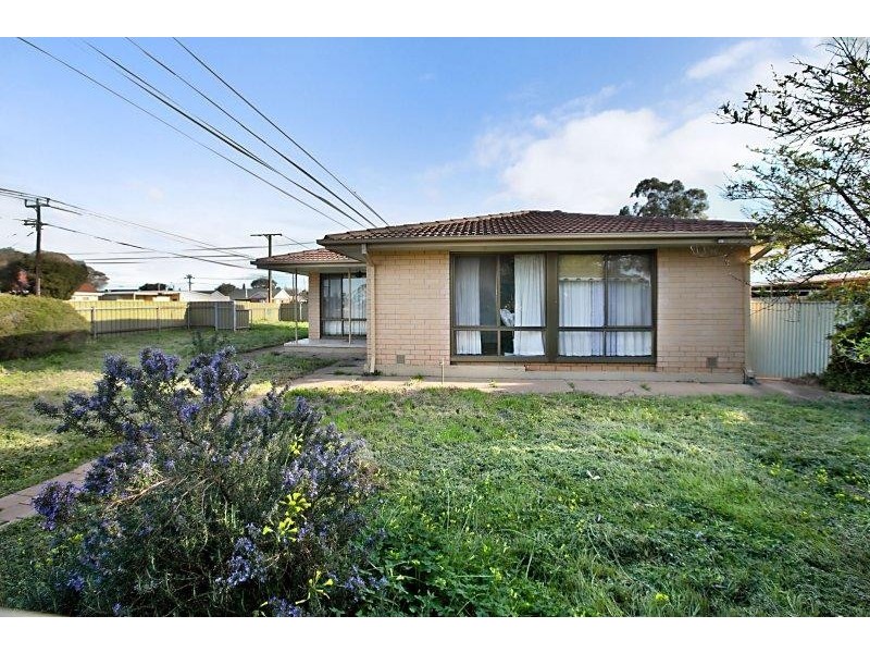1 Crittenden Road, Smithfield Plains SA 5114