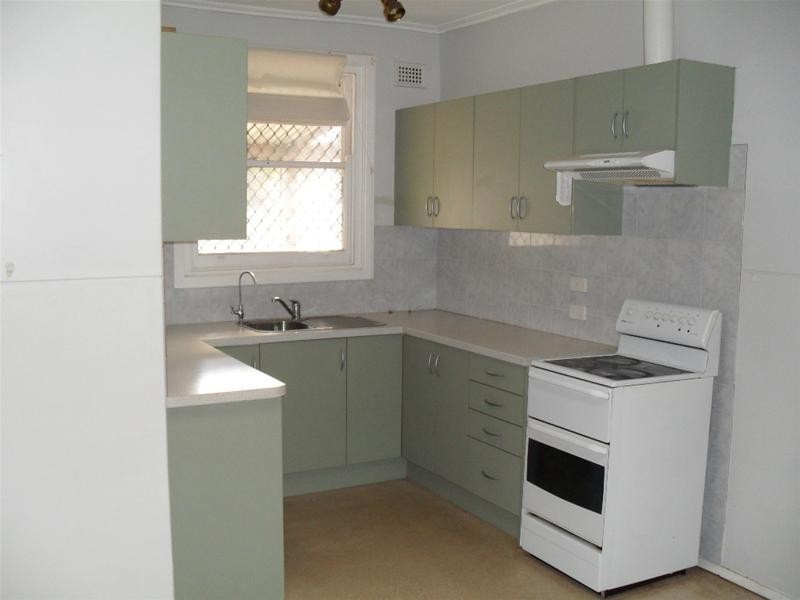 158 Harvey Road, Elizabeth South SA 5112