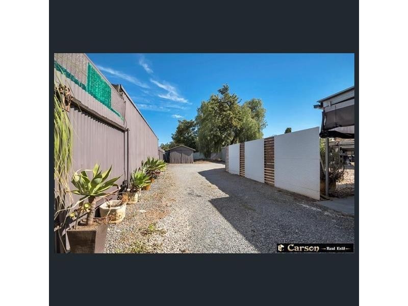 17 Swan Crescent, Elizabeth South SA 5112