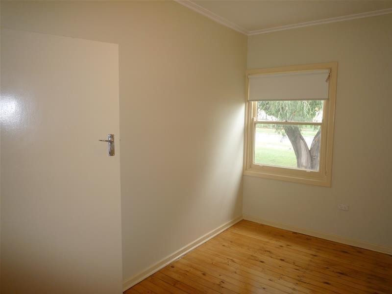 5 Northampton Crescent, Elizabeth East SA 5112