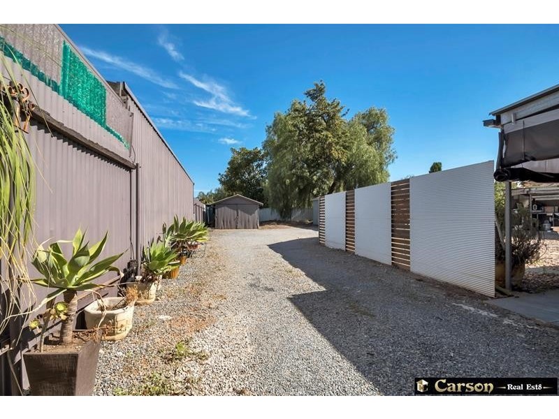 17 Swan Crescent, Elizabeth South SA 5112