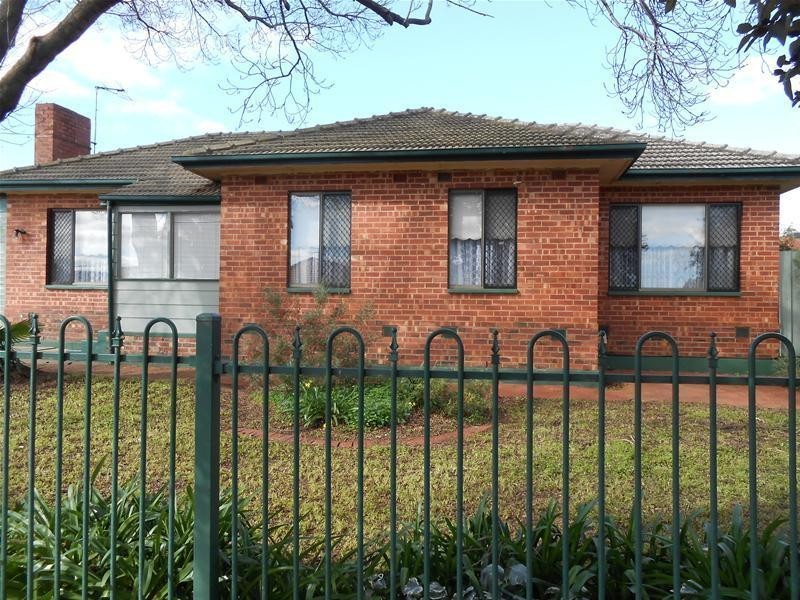 3 Leonard Street, Elizabeth Park SA 5113