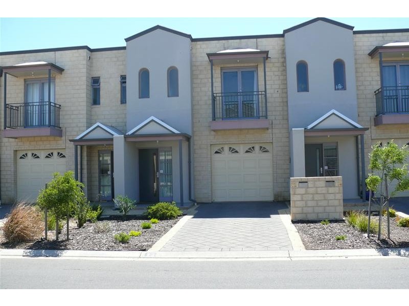 72 Hindmarsh Circuit, Mawson Lakes SA 5095