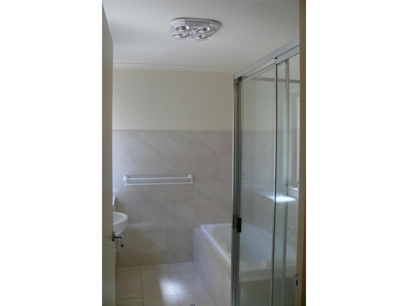 72 Hindmarsh Circuit, Mawson Lakes SA 5095