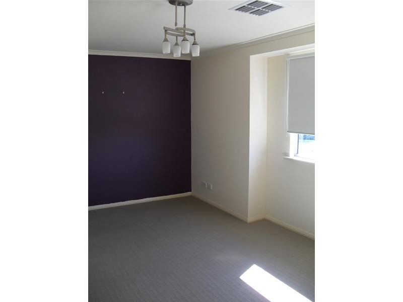 72 Hindmarsh Circuit, Mawson Lakes SA 5095