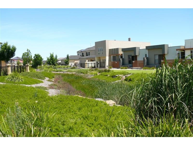 72 Hindmarsh Circuit, Mawson Lakes SA 5095