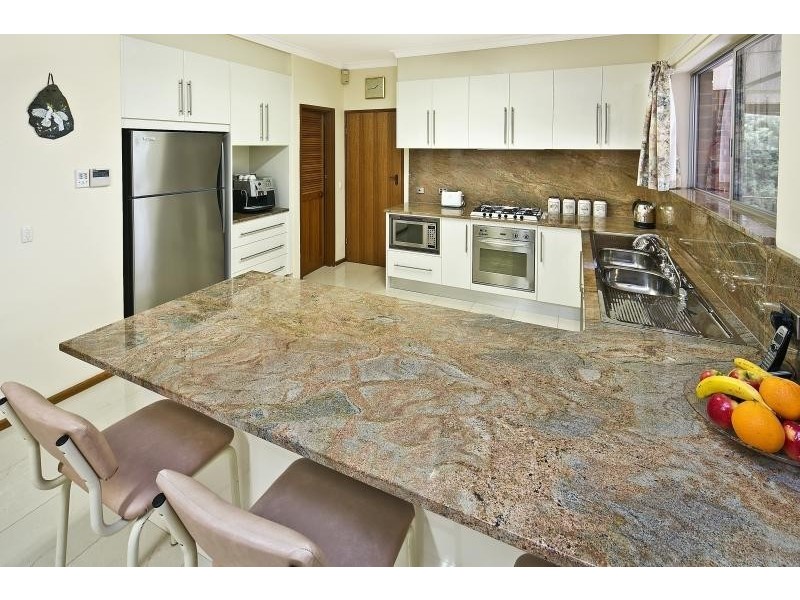 4 Seville Avenue, Gulfview Heights SA 5096