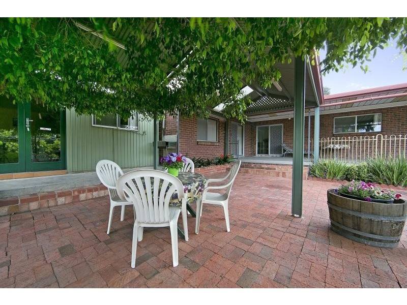 4 Seville Avenue, Gulfview Heights SA 5096