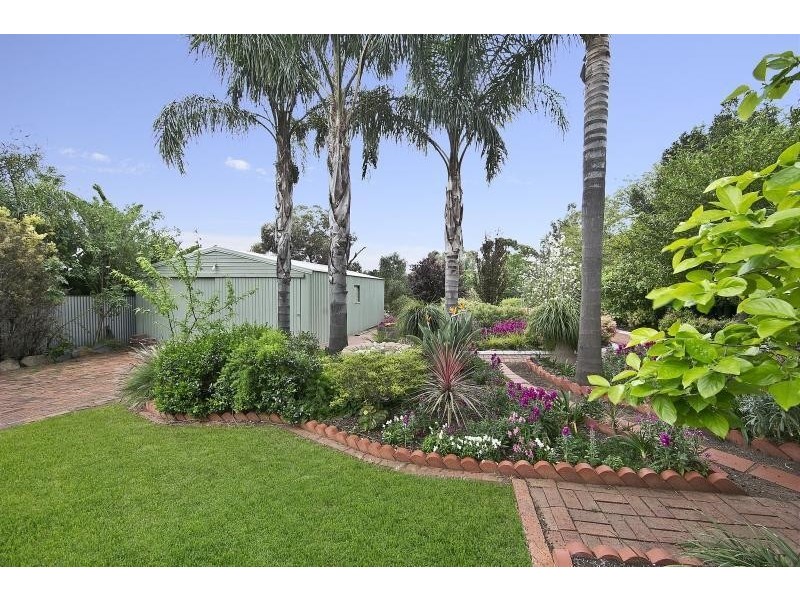 4 Seville Avenue, Gulfview Heights SA 5096