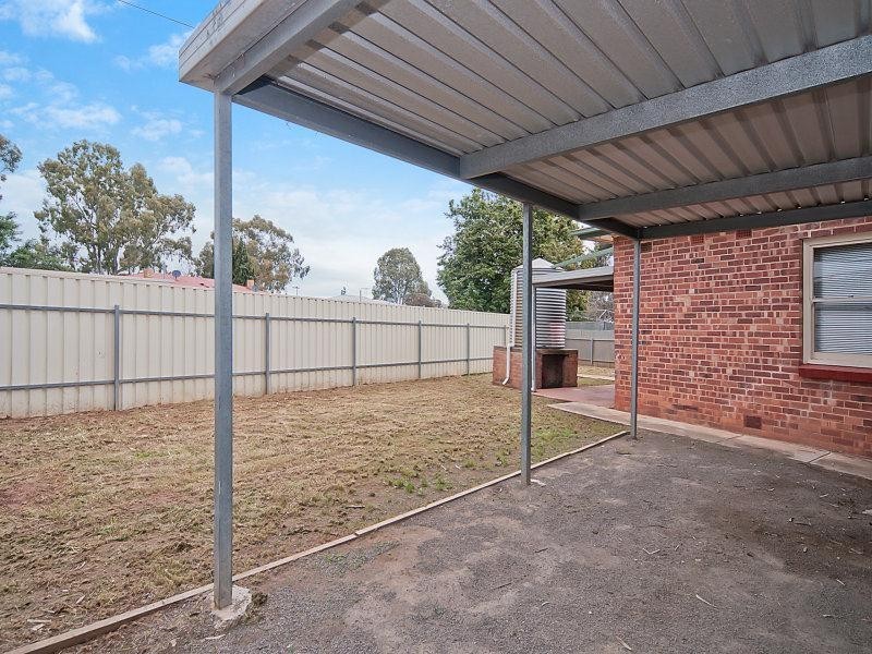 10 Green Street, Elizabeth Park SA 5113