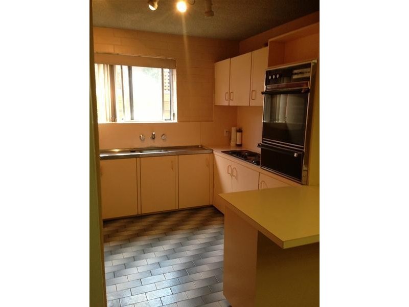 2/570 Seaview Road, Grange SA 5022