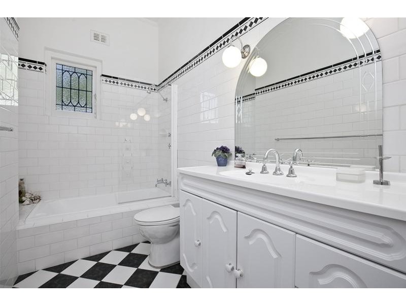 24 Rothbury Avenue, Tusmore SA 5065