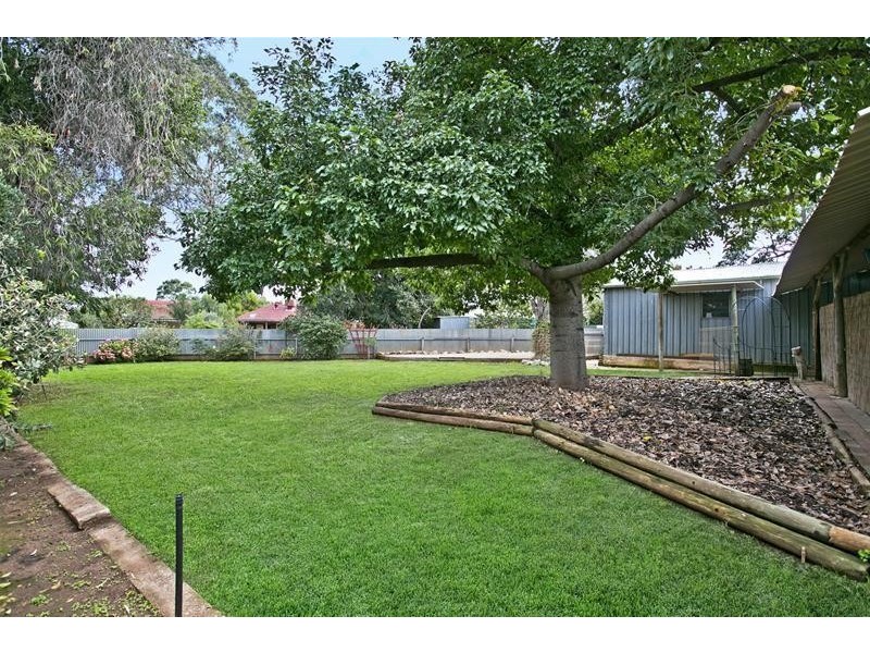 4 Nautilus Road, Elizabeth East SA 5112