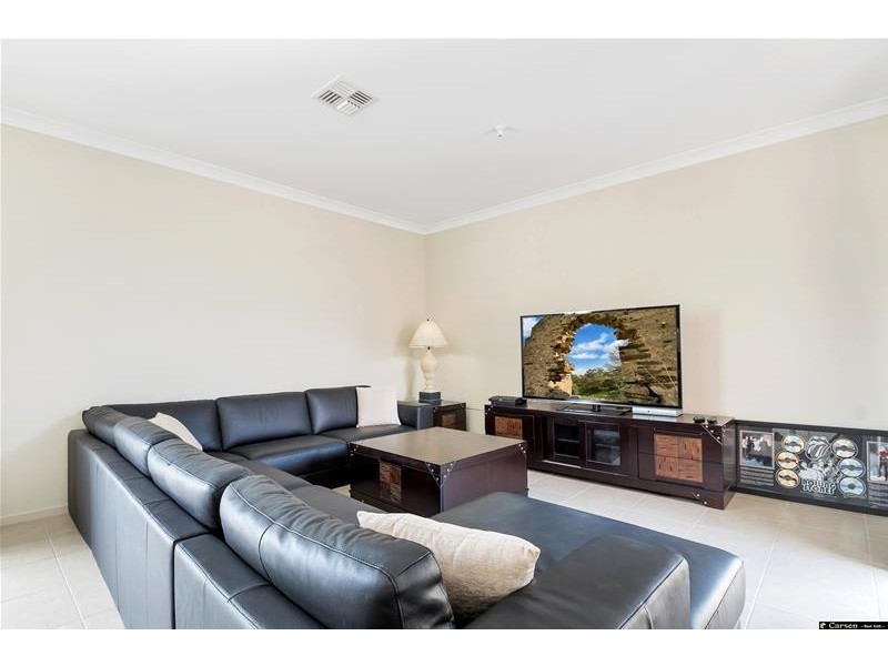 2 Tasos Drive, Munno Para West SA 5115