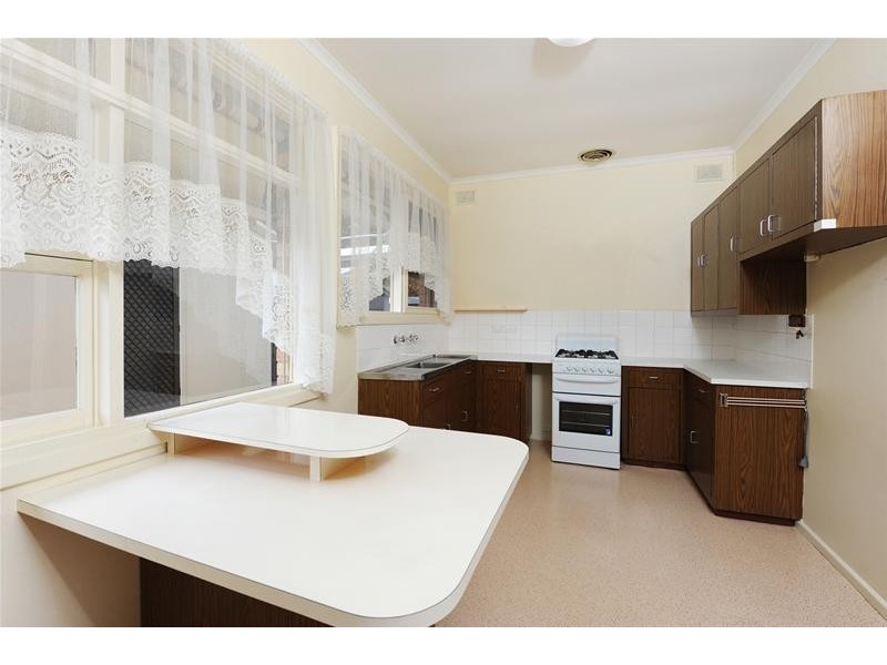 10 Pauls Drive, Valley View SA 5093