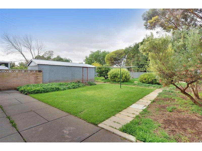10 Pauls Drive, Valley View SA 5093