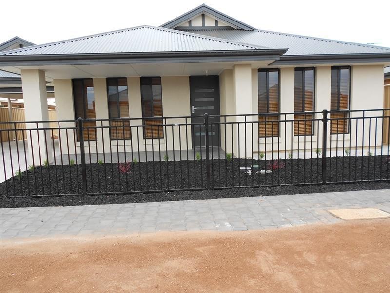 4 Eyre Street, Munno Para West SA 5115