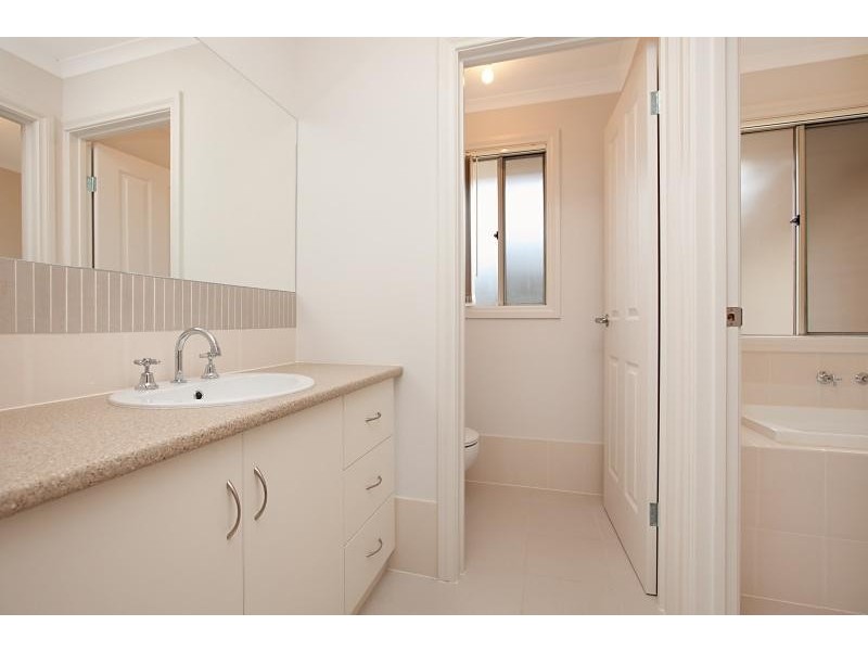 8 Vitorio Road, Munno Para West SA 5115