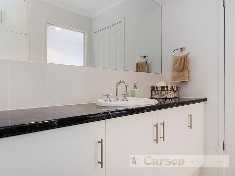 17 Oxford Drive, Andrews Farm SA 5114