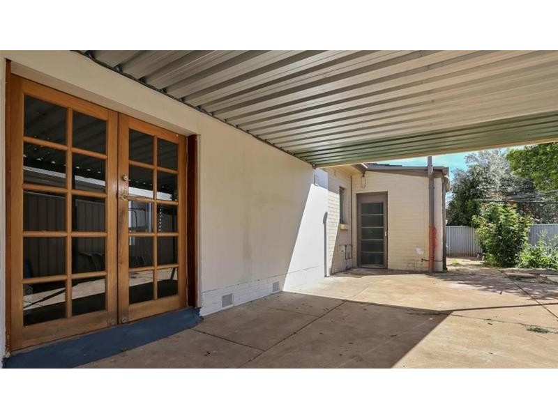 1 Kennedy Street, Elizabeth Vale SA 5112