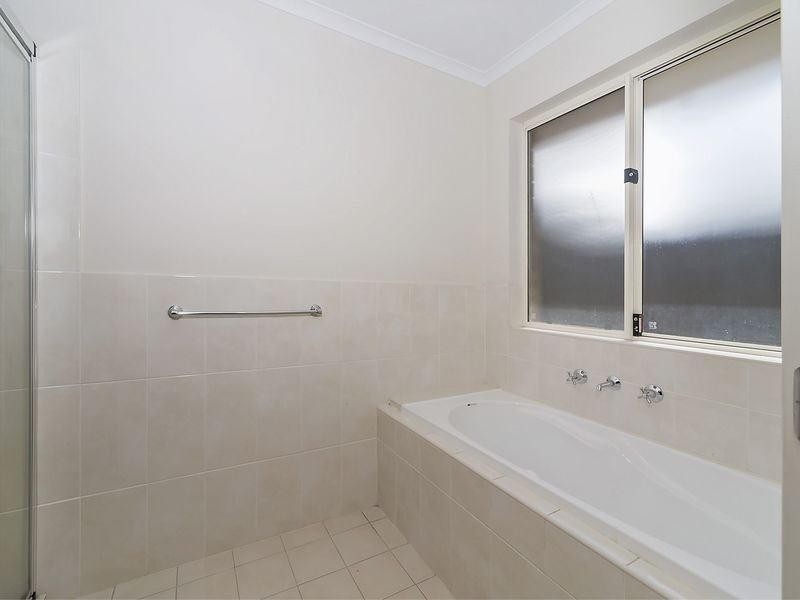 15 St Germain Avenue, Andrews Farm SA 5114