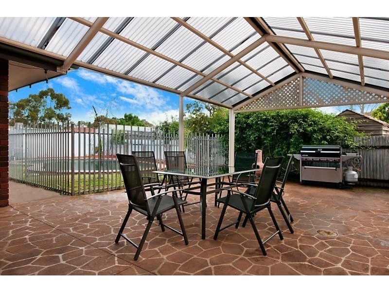 10 Grey Crescent, Evanston Gardens SA 5116