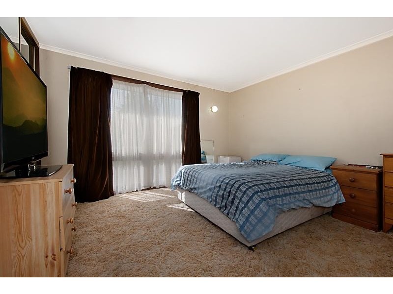 10 Grey Crescent, Evanston Gardens SA 5116