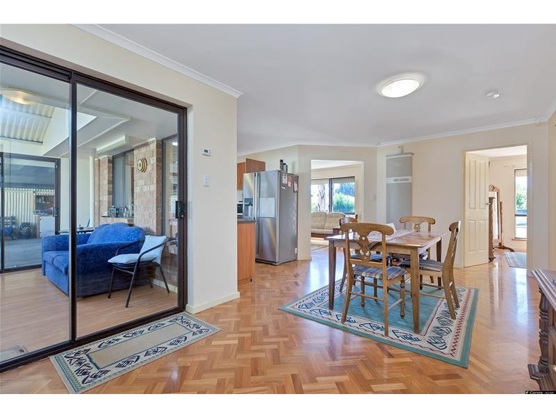 5 Magdalena Crescent, Paralowie SA 5108