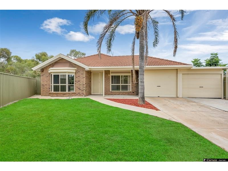 13 Bredford Grove, Andrews Farm SA 5114