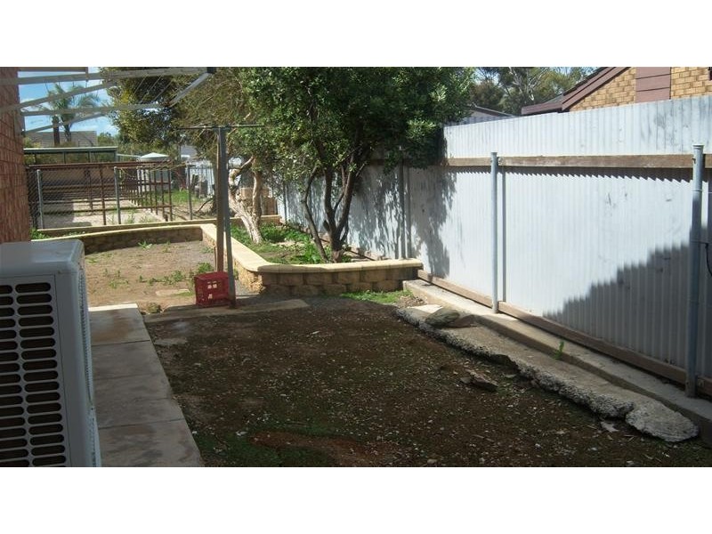 97 Daniel Avenue, Globe Derby Park SA 5110