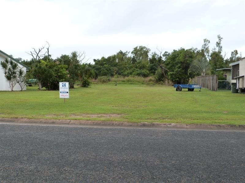 Lot 14, 16 Muir Street, Tully Heads QLD 4854