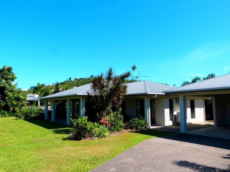 9 Clipper Court, South Mission Beach QLD 4852