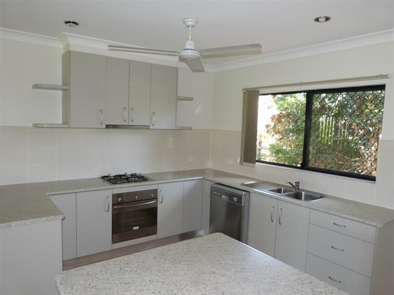 9 Clipper Court, South Mission Beach QLD 4852