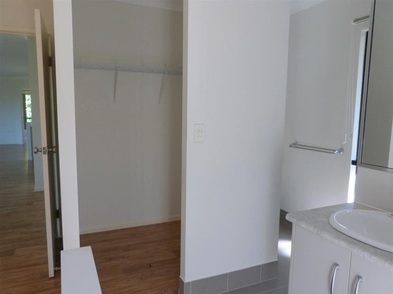 9 Clipper Court, South Mission Beach QLD 4852