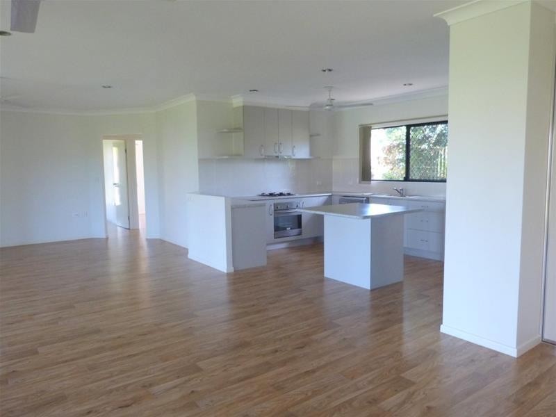 9 Clipper Court, South Mission Beach QLD 4852