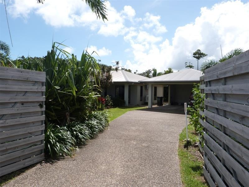 9 Clipper Court, South Mission Beach QLD 4852