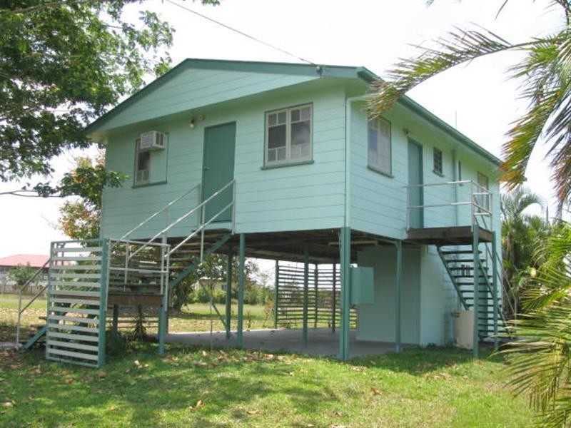 3 Albert Street, Silkwood QLD 4856