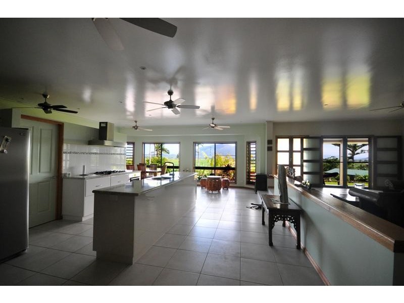 Mission Beach QLD 4852