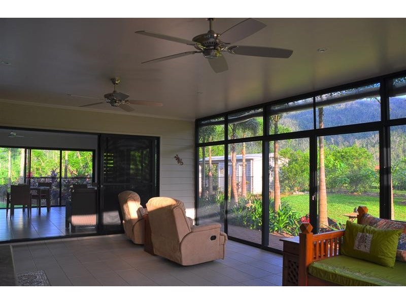 Mission Beach QLD 4852