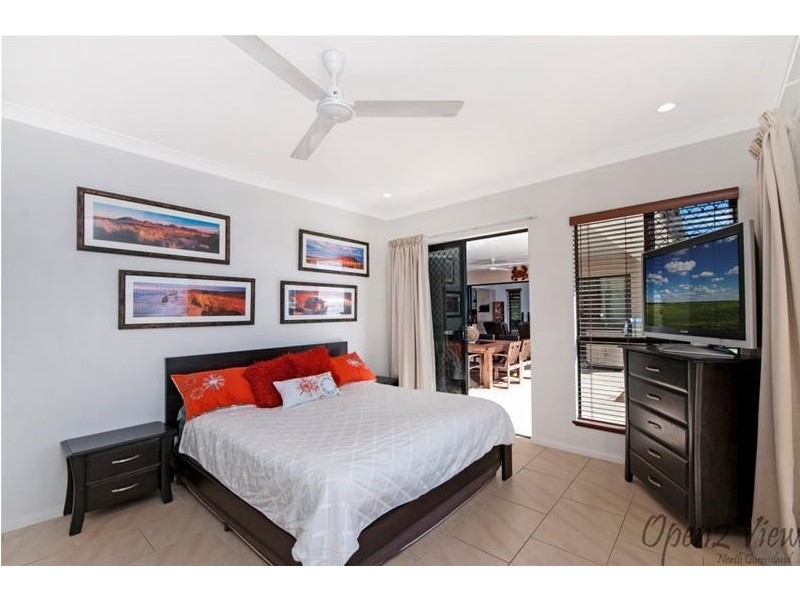 30 Feldt Street, Flying Fish Point QLD 4860