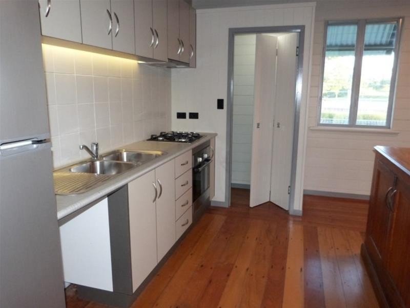 4 Chauvel Street, El Arish QLD 4855