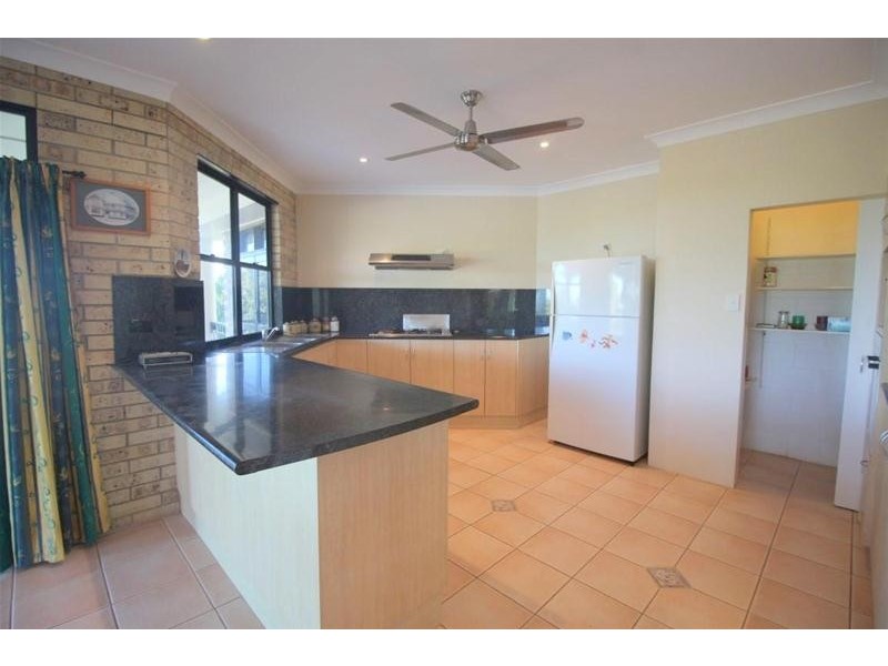 13 Dunkalli Crescent, Wongaling Beach QLD 4852