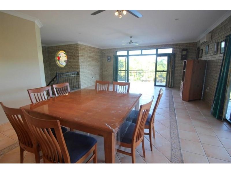 13 Dunkalli Crescent, Wongaling Beach QLD 4852